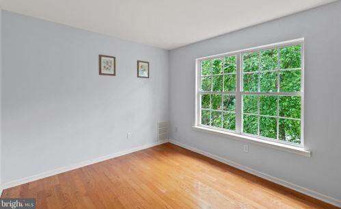 5 Garfield Way, Princeton NJ  08540-1669 exterior