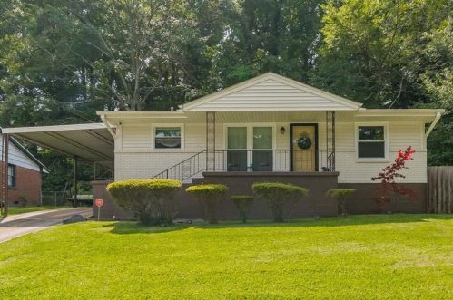2625 Harmony Way, Atlanta GA  30344-2046 exterior