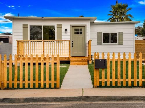 212 Montgomery St, Chula Vista CA  91911-5839 exterior