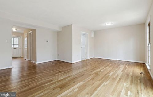 1535 Chatham Colony Ct, Herndon VA  20190-4204 exterior