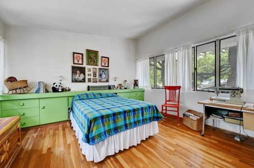 1804 Alta Vis Ave, Austin TX  78704-5226 exterior