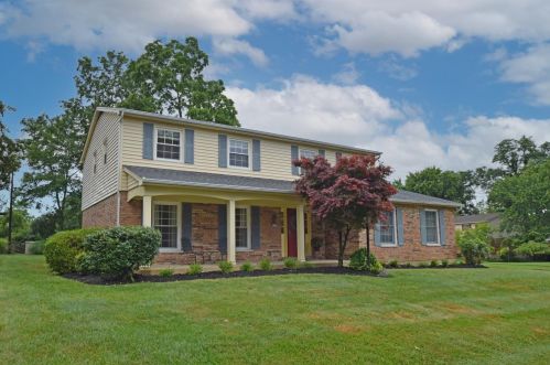2195 Berrypatch Dr, Cincinnati, OH 45244-2708
