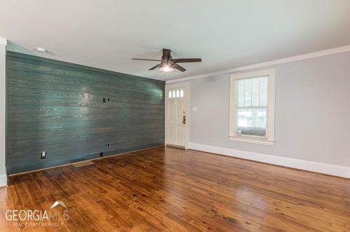3314 Harris Dr, Atlanta GA  30337-1005 exterior