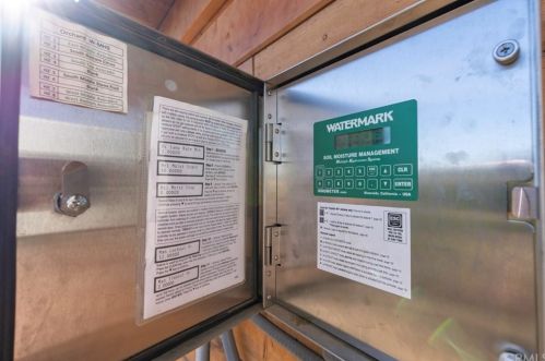 1559 Heather Ln, Riverside CA exterior