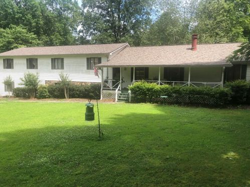 94 Brer Rabbit Trl, Big Canoe, GA 30143-1172
