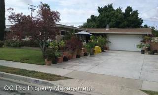 527 Fairhaven St, Anaheim CA  92801-4502 exterior