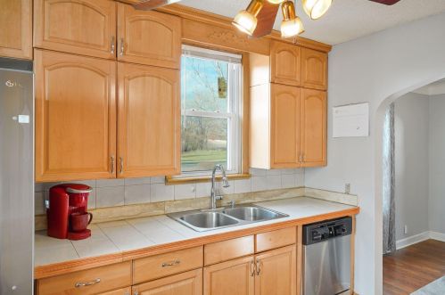 6218 Lilac Dr, Minneapolis MN  55430-2249 exterior