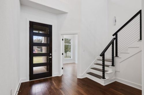 5008 Cedar St, Lewisville, TX 75028-3917