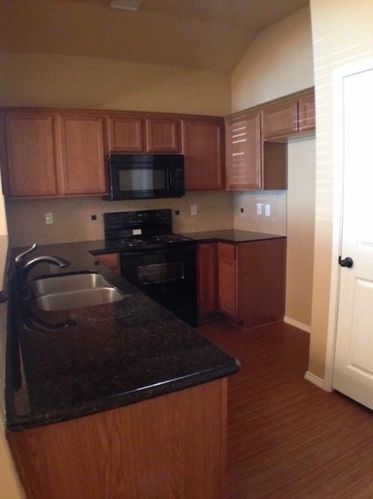 1418 Piedmont Dr, Midlothian TX  76063-6044 exterior