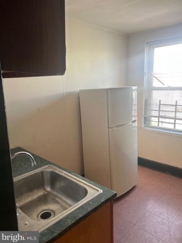 1159 12 St, Philadelphia PA 19148-1002 exterior