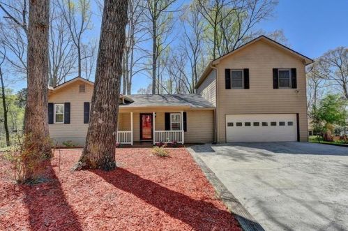 9530 Cain Cir, Gainesville, GA 30506-4094