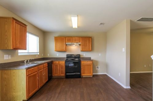2321 Shady Birch Dr, Conroe TX  77301-3347 exterior
