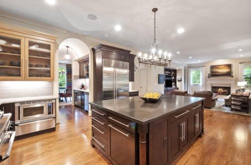 1116 Berkshire Rd, Atlanta GA  30306-3002 exterior