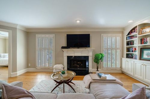 101 Bainbridge Dr, Atlanta GA  30327-4269 exterior