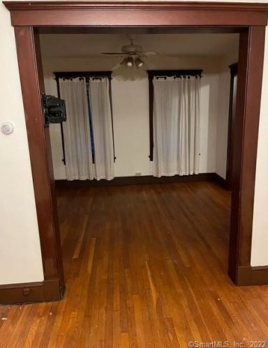 47 10th St, Derby CT  06418-1241 exterior