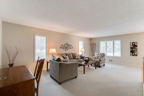 15 Emerson Ave, Saint Paul MN  55118-2126 exterior