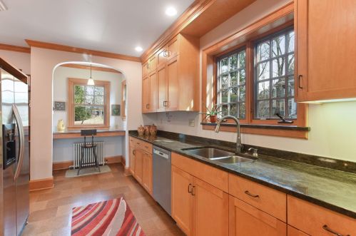 2117 Dudley Ave, Saint Paul MN  55108-1415 exterior