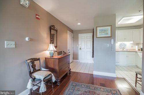 2300 Windrow Dr, Princeton NJ 08540-5020 exterior