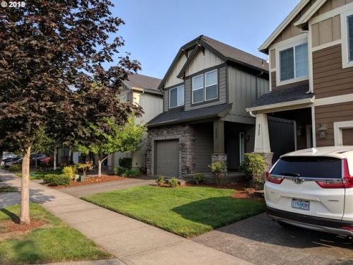 4736 Sandalwood St, Beaverton, OR 97123-8699
