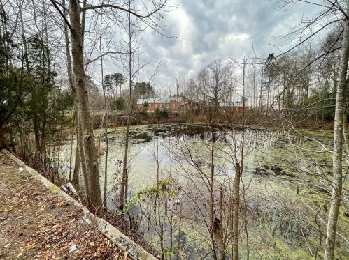 178 Front St, Burnettown, SC 29851-2252