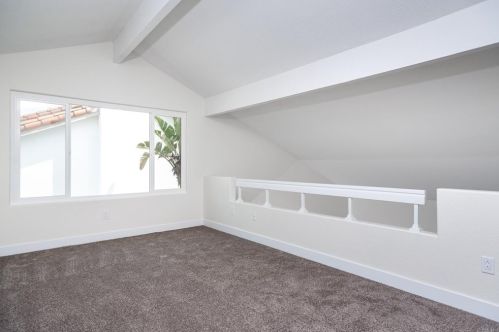 4670 Cordoba Way, Oceanside CA  92056-5104 exterior