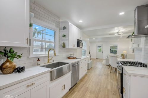 1120 Boynton St, Glendale CA  91205-2828 exterior