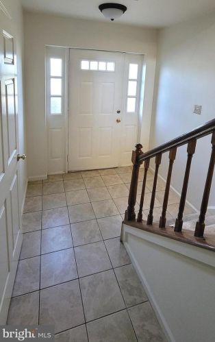 75 Leatherman Dr, Falling Waters WV  25419-7601 exterior