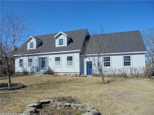 24 Bobolink Ln, Thomaston, ME 04861-3504