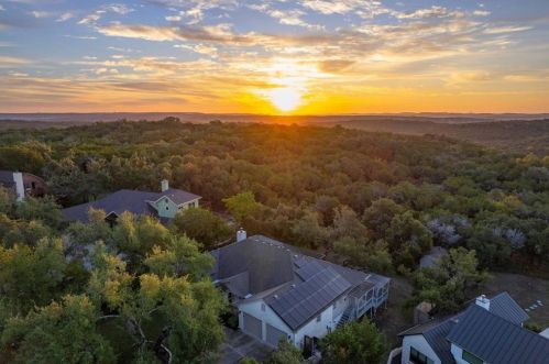 313 Flamingo Dr, Austin TX  78734-4705 exterior