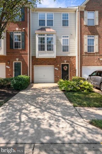 4153 Cressida Pl, Woodbridge, VA 22192-7654