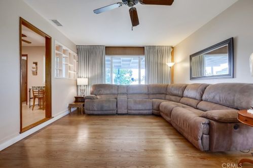 917 Ira Ct, Anaheim CA  92804-4007 exterior