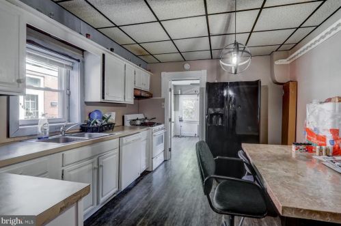 404 Ross St, Lancaster PA  17602-1944 exterior