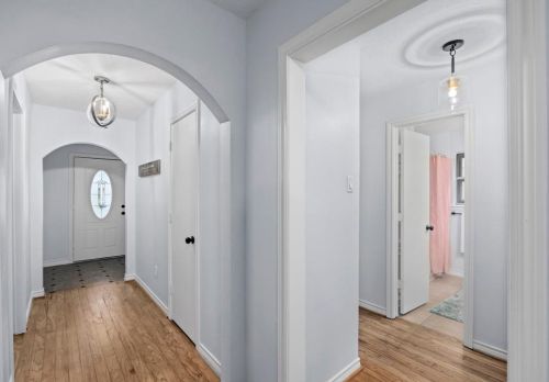 1833 Capri Ln, Taylor Lake Village TX  77586-2928 exterior