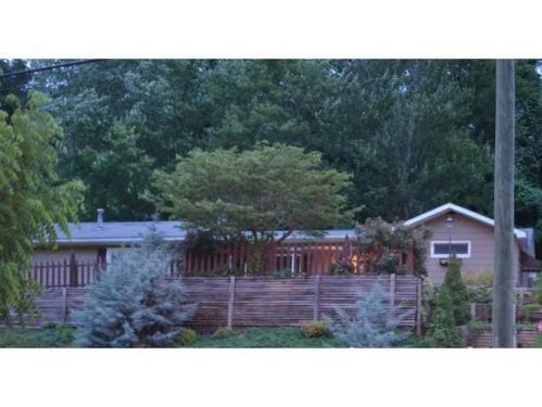 401 Mohawk Dr, Erwin, TN 37650-1371