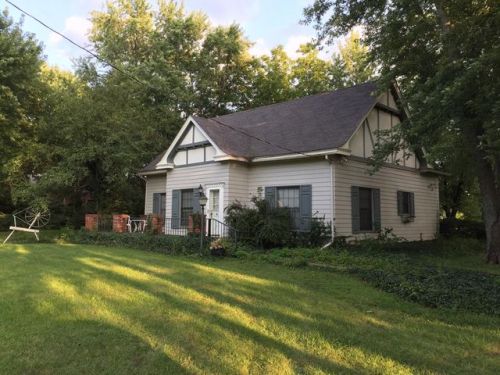 106 Main St, Savonburg, KS 66772-4000
