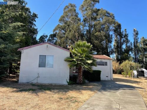 21113 Tyee Ct, Hayward, CA 94546-5716
