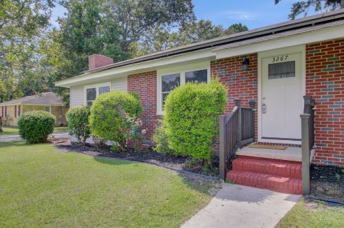 3267 Miller Dr, Ladson SC  29456-3825 exterior