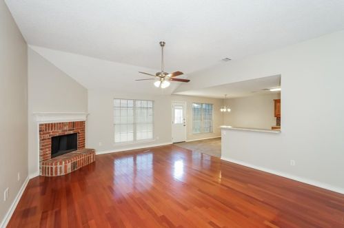 1710 Hope Town Dr, Midlothian TX  76063-8539 exterior