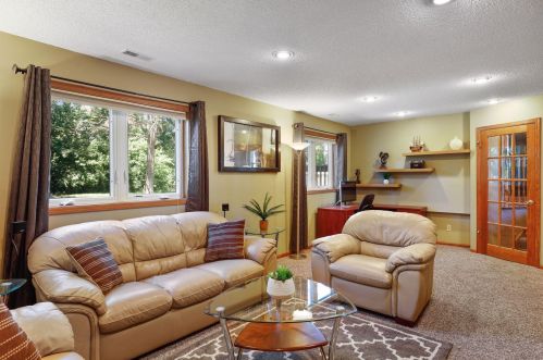 9138 Duckwood Trl, Saint Paul MN  55125-8860 exterior