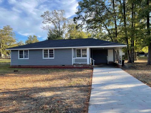 208 Parkway Dr, Warner Robins, GA 31093-2518