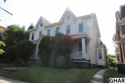 1911 State St, Harrisburg, PA 17103-1641