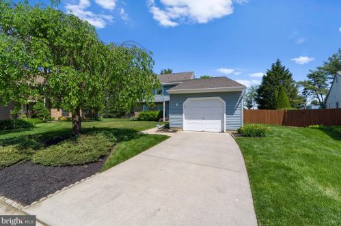 6 Oleander Dr, Mount Laurel NJ  08054-3601 exterior