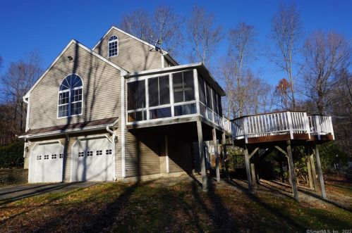 60 Joshua Ln, Coventry, CT 06238-1266