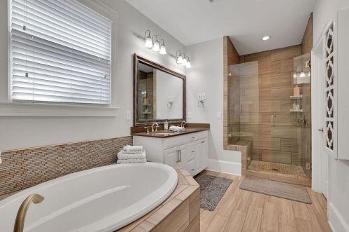 3573 Brookleigh Ln, Atlanta GA  30319-2219 exterior