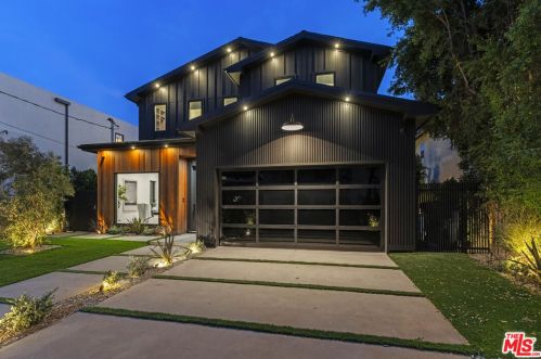 15754 Morrison St, Van Nuys CA  91436-1544 exterior