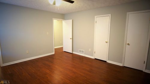 6099 Katherine Rd, Rex GA 30273-1119 exterior