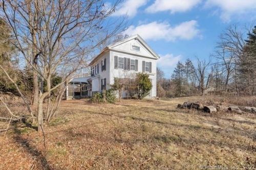 445 Main St, Bethlehem, CT 06751-1405