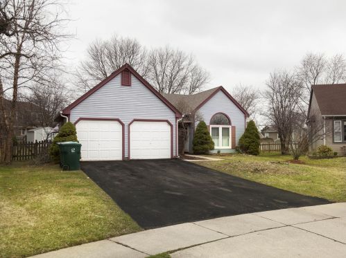 91 Washington Ave, Streamwood, IL 60107-1370