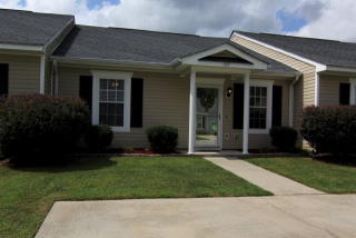 109 Rhett Ct, Greenwood, SC 29649-2272