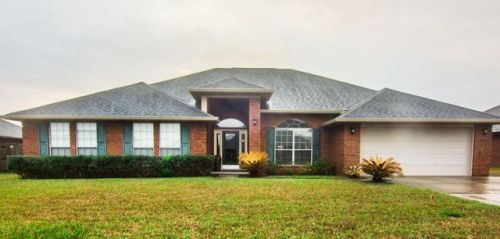 11338 Camelot Estates Dr, Gulfport, MS 39503-3688